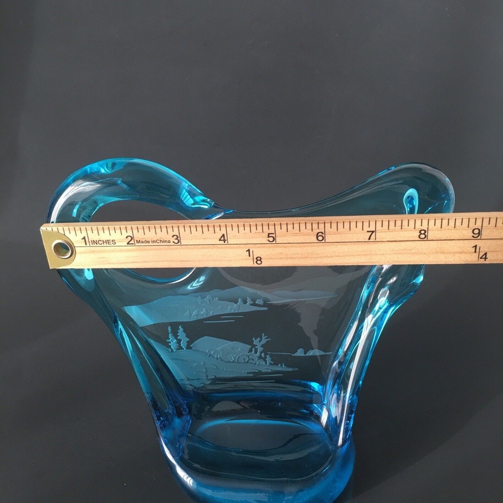 Blue Art Glass Etched Outdoor Scenery Stunning Unknown Artist - Picture 15 of 16